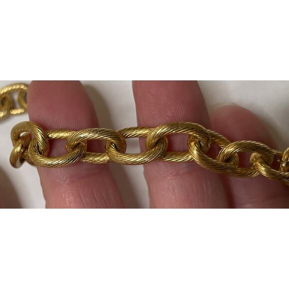 Susan Shaw Venetian Glass Intaglio Cross Pendant Necklace 16" 24kt Plate 3" Ext - Picture 13 of 14